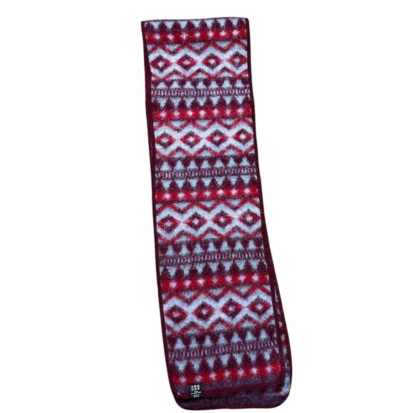 NWT ICEWEAR Scarf Nordic Fair Isle Pure New Wool Red Grey Made in Iceland - Picture 4 of 8